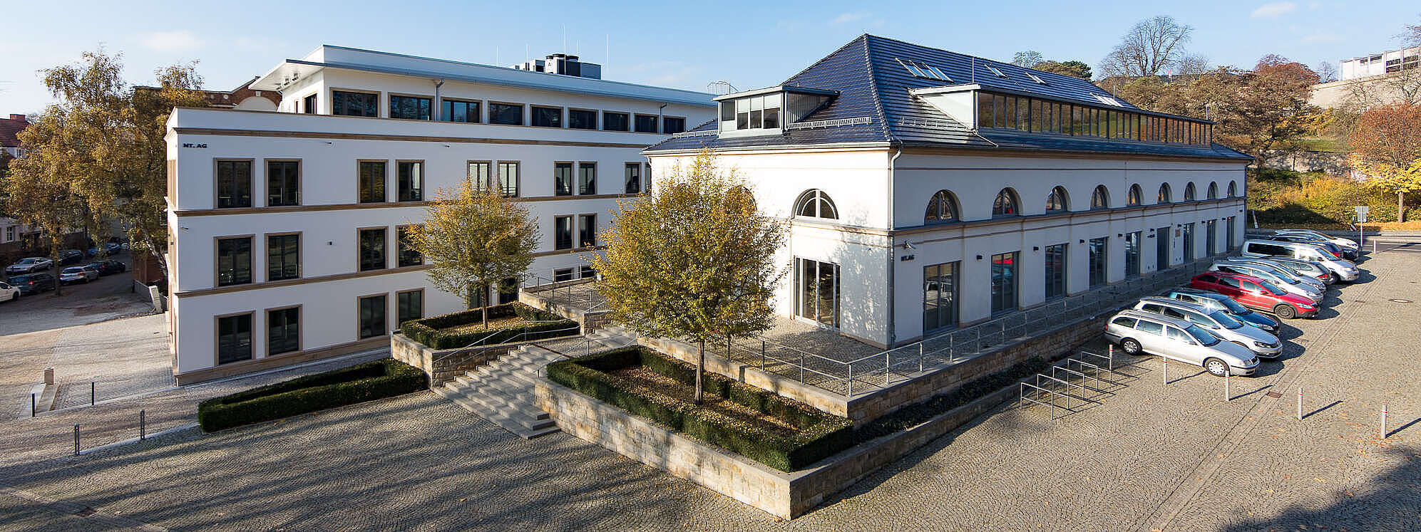 Bild mit Hochstativ aufgenommen Bild mit Hochstativ aufgenommen