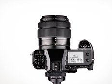 Fujifilm GFX 100s mit Fujinon GF 35-70 1:4.5-5.6 WR